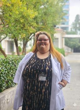 Kilosu nedeniyle akran zorbalığı gördü, psikoloji okudu