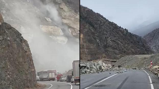 Artvin-Şavşat kara yolu heyelan nedeniyle ulaşıma kapandı