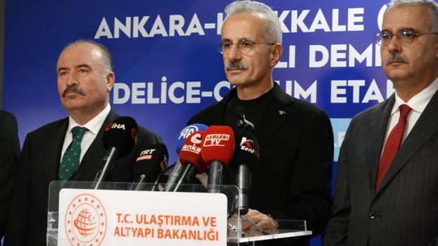 Bakan Uraloğlu’ndan ‘Süper Hızlı Tren’ müjdesi; Ankara-İstanbul arası 80 dakikaya düşüyor