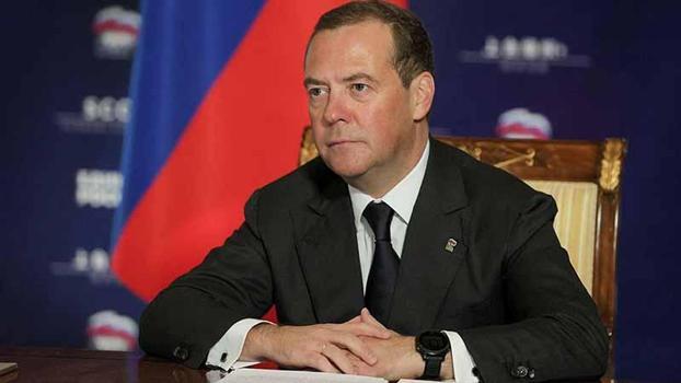 Rusya Güvenlik Konseyi Başkan Yardımcısı Medvedev: Orwell haklıydı, savaş barıştır