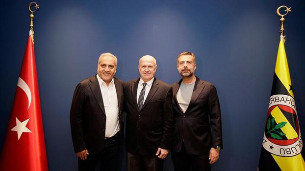 Fenerbahçe'de futbol akademi genel koordinatörü Şenol Çorlu oldu