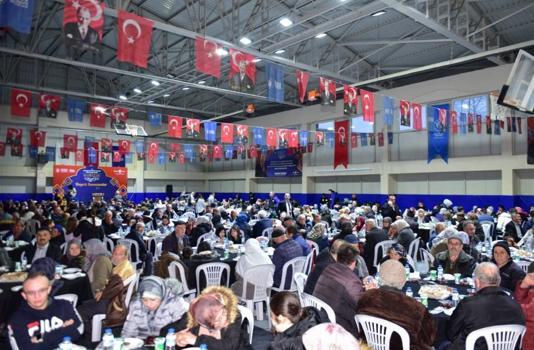 Büyükşehir’in iftar sofrası Harmancık’ta kuruldu
