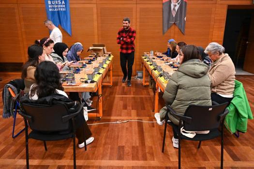 Bursa Büyükşehir Belediyesi Dünya Kadınlar Günü’ne özel atölyeler düzenledi