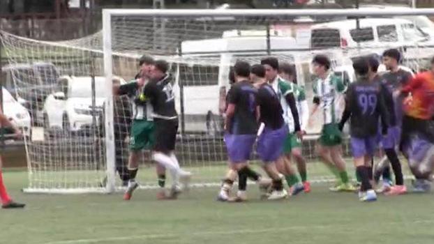 Artvin’de amatör maçta kavga; karşılaşma ertelendi