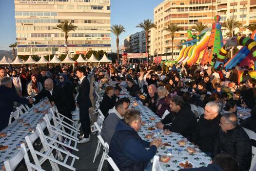 TÜGVA'dan 'Ramazan Şenliği ve Büyük Aile İftarı'