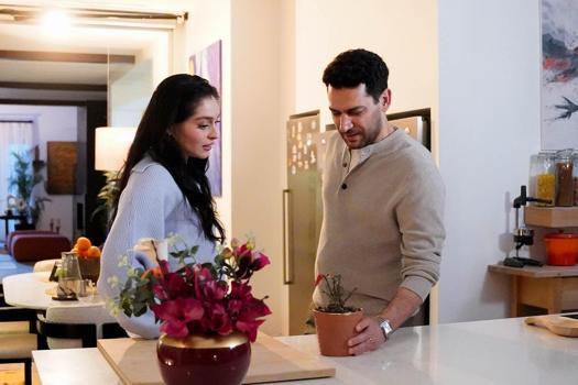 Kalplerde ve reytinglerde güller açtı