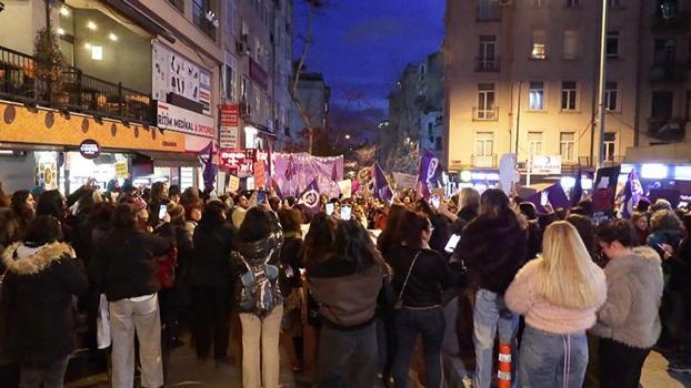 Beyoğlu'nda 24'üncü Feminist Gece Yürüyüşü