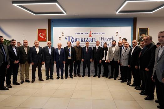 Sancaktepe'de protokol iftar sofrasında buluştu
