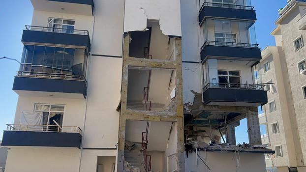 Niğde'de 16 kişinin yaralandığı patlama, binada büyük hasara yol açtı