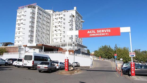 'Dur' ihtarına uymayıp kaçarken 2 polisi yaralayan ehliyetsiz sürücüye 329 bin TL ceza