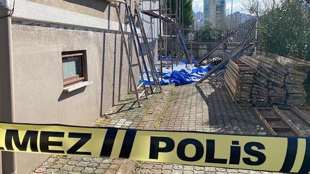 Boya yaparken belindeki halat kopunca 3’üncü kattan düşüp, yaralandı