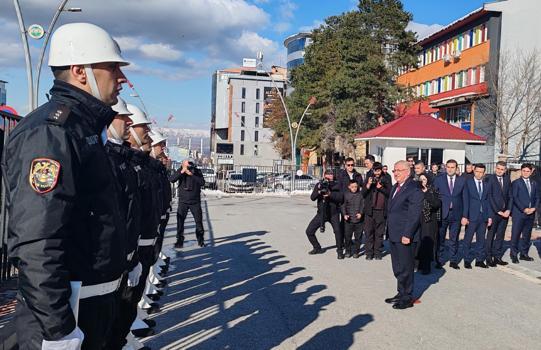 Bakan Güler: Karada, havada, denizde, sınır hattında ve siber alanda tedbirlerimizi artırdık