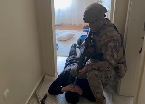 Sivas'ta firari 2 hükümlü PÖH destekli operasyonla yakalandı