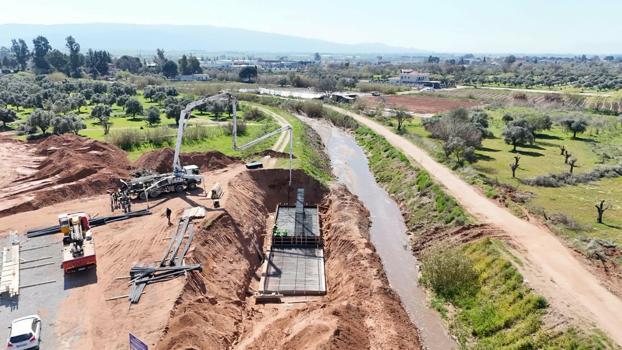 Aydın'da ulaşım altyapısı için üç ayrı noktada projeler eş zamanlı yükseliyor