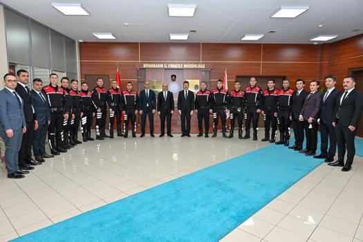 Diyarbakır İl Emniyet Müdürü Gökduman’dan başarılı personellere ödül