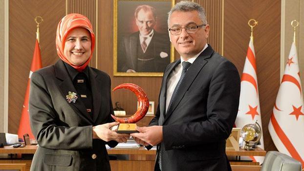 KKTC Cumhurbaşkanı Erhürman, Kızılay Genel Başkanı Fatma Meriç'i kabul etti