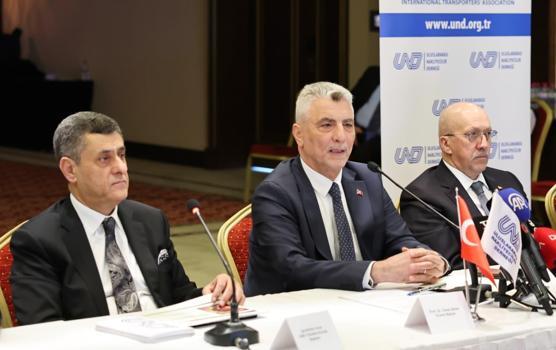 İstanbul- Bakan Bolat: Kapıkule'nin kuzeyinde yeni bir gümrük kapısı daha açacağız