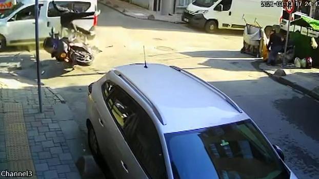 Esenler'de yine aynı noktada kaza; 1'i çocuk 2 yaralı