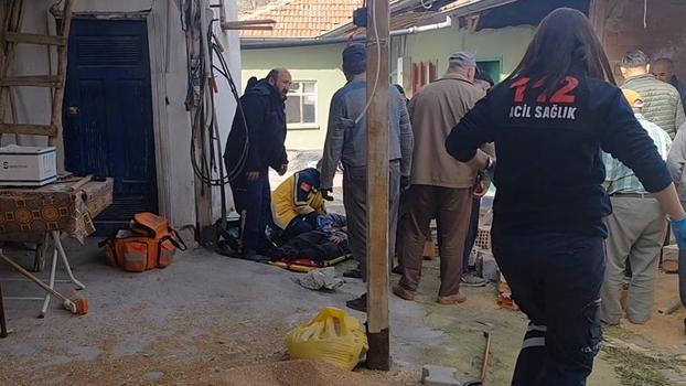 Depoda duvar çöktü; dengesini kaybedince elini makineye kaptıran Melih'in parmakları koptu