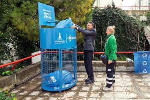 İzmir’de evlerde başlatılan geri dönüşüm atağına MTK'da katıldı