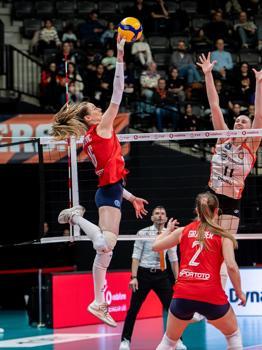 Aydın filede Sultanlar Ligi'nden düştü