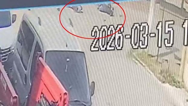 Aydın'da iki motosikletin karıştığı kaza kamerada; 1'i ağır, 3 yaralı