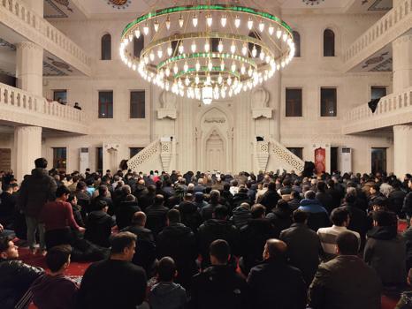 Mardin’de Kadir Gecesi dualarla idrak edildi