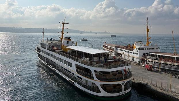 İstanbul Boğazı'nda gemi trafiği çift yönlü askıya alındı