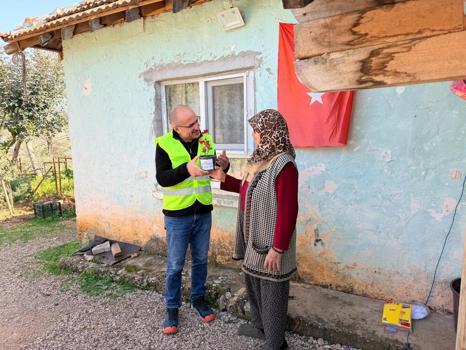 Kepez’den şehit ve gazi evlerinde bayram temizliği