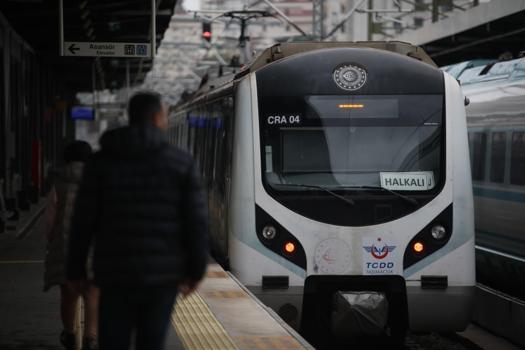 Bakan Uraloğlu, bayramda ücretsiz ulaşım hizmeti sunulacağını duyurdu