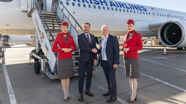 THY, Londra Stansted uçuslarına başladı