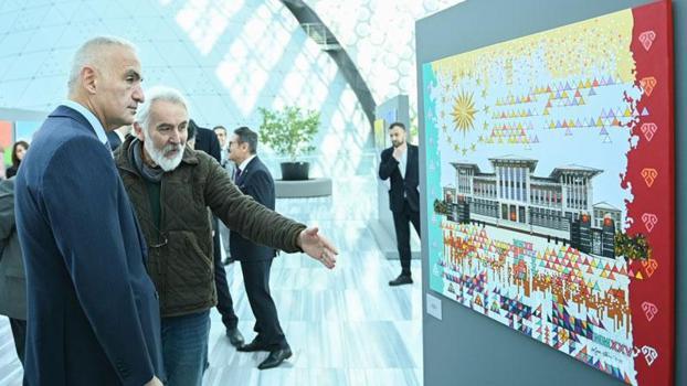 Bakan Ersoy, ‘Başkent Ankara’ sergisini ziyaret etti