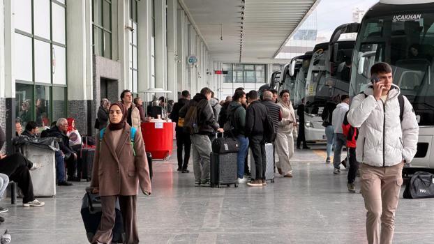 AŞTİ'de bayram yoğunluğu