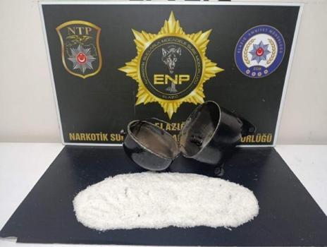 Otobüste bulunan uyuşturucuya 1 tutuklama