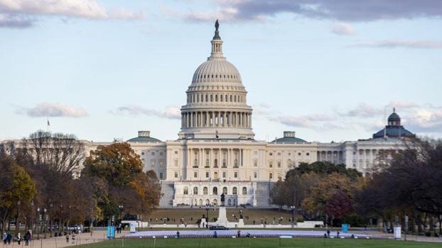 ABD Senatosu, Trump'ın İran'a saldırılarını kısıtlayan tasarıyı reddetti