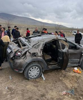 Konya'da otomobil takla attı: 1 ölü, 1 yaralı