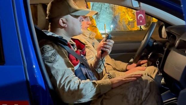 Bakan Çiftçi, güvenlik güçlerinin bayramını telsizden kutladı