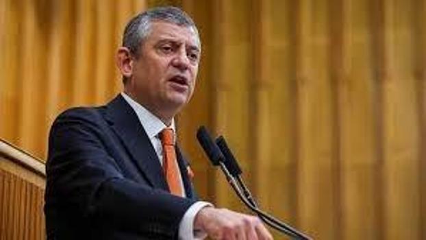 Özgür Özel'den siyasi parti liderlerine bayram telefonu