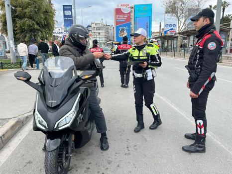 İzmir'de polisten bayram denetimi
