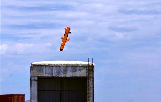 SOM-J, canlı harp başlığıyla hedefi tam isabetle vurdu