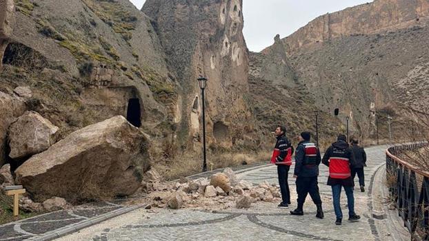 Soğanlı Vadisi’nde kaya parçası düştü