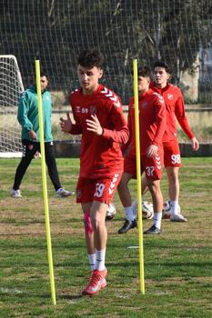 Karşıyaka'da Adem kayıplarda