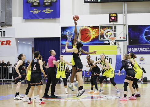 Fenerbahçe Opet - Çimsa ÇBK Mersin: 73-62