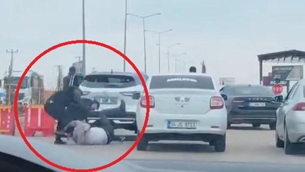 Diyarbakır’da trafikte yol verme kavgası kamerada