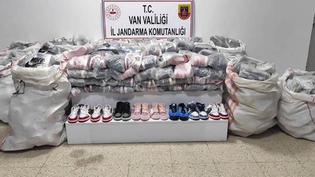 Van'da 3 milyon 660 bin TL'lik gümrük kaçağı eşya ele geçirildi