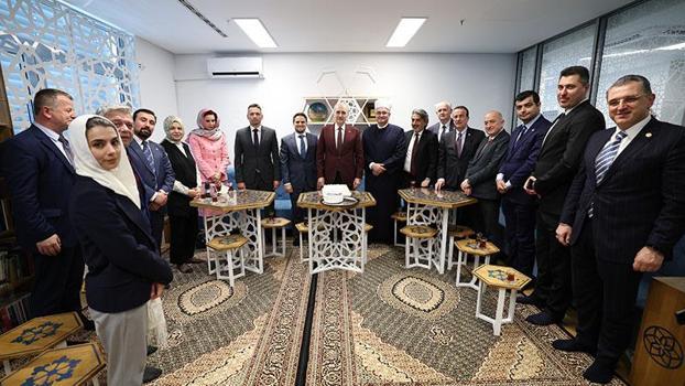 TBMM Başkanı Kurtulmuş, Sisak Recep Tayyip Erdoğan İslam Kültür Merkezi’ni ziyaret etti