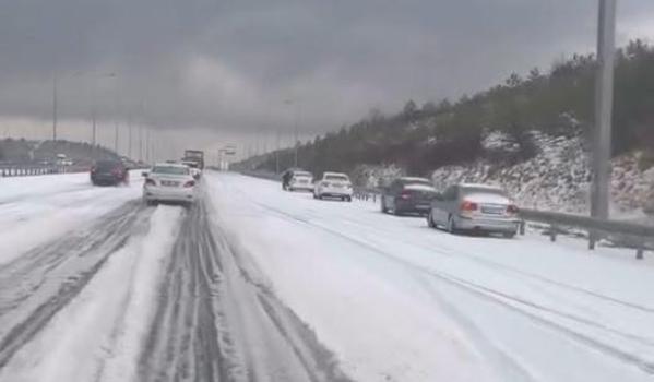 Ankara'da sağanak ve dolu yağışı etkili oldu