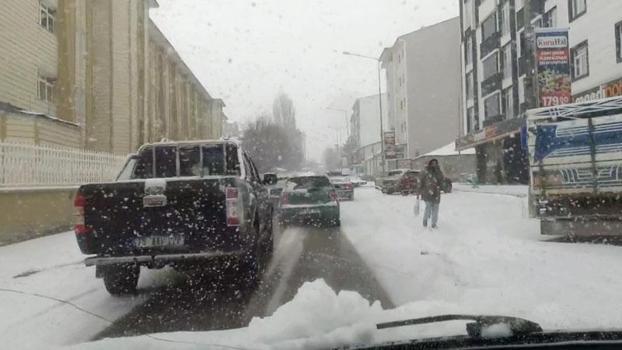 Ardahan’da kar yağışı etkili oldu