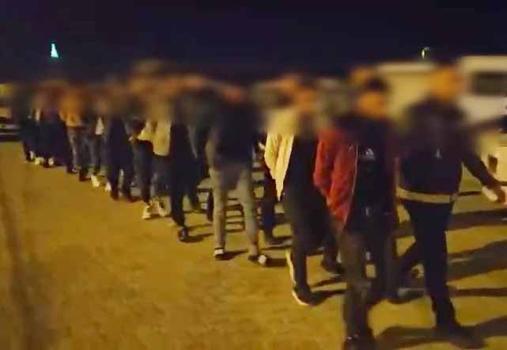 Konya'da, 10 kaçak göçmen yakalandı