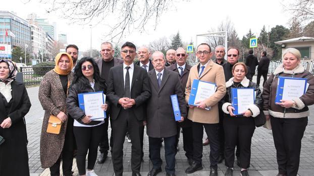 Alternatif Parti'nin kuruluş dilekçesi İçişleri Bakanlığı'na teslim edildi